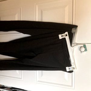 A set of two leggings!